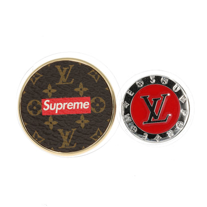 LOUIS VUITTON X SUPREME X Supreme Brooch in Multicolor Steel