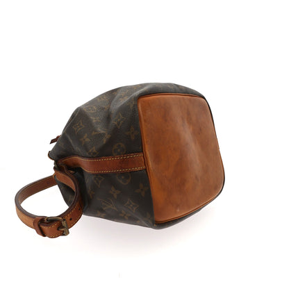 LOUIS VUITTON Noe Shoulder Bag in Brown Canvas