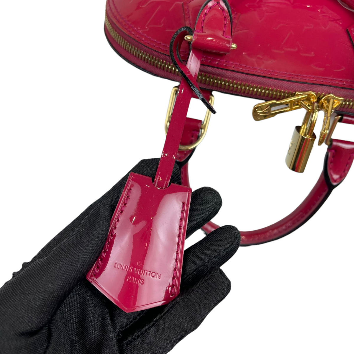 Louis-Vuitton Alma BB Vernis Leather Pink GHW