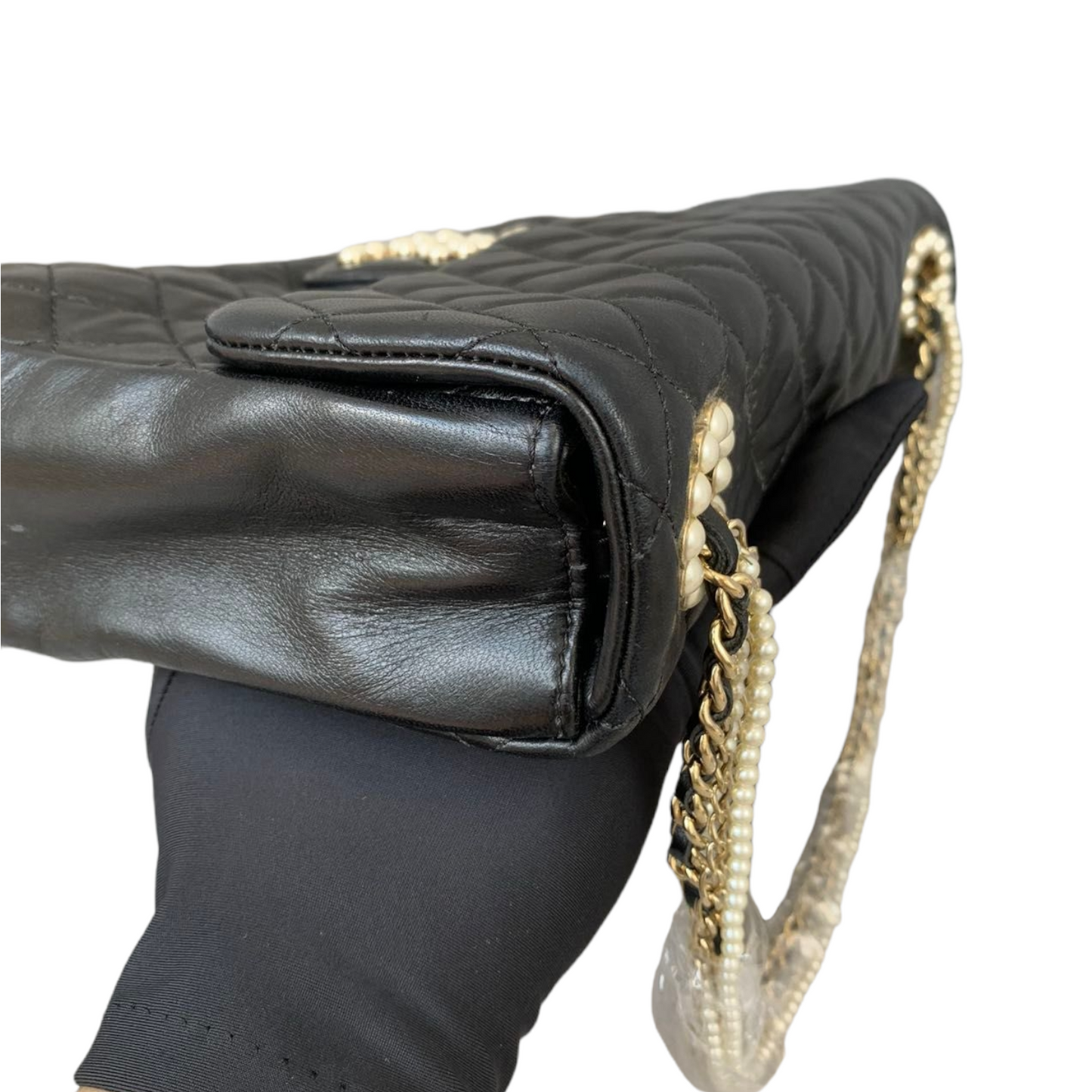 Westminster Flap Lambskin Black Pearl Strap