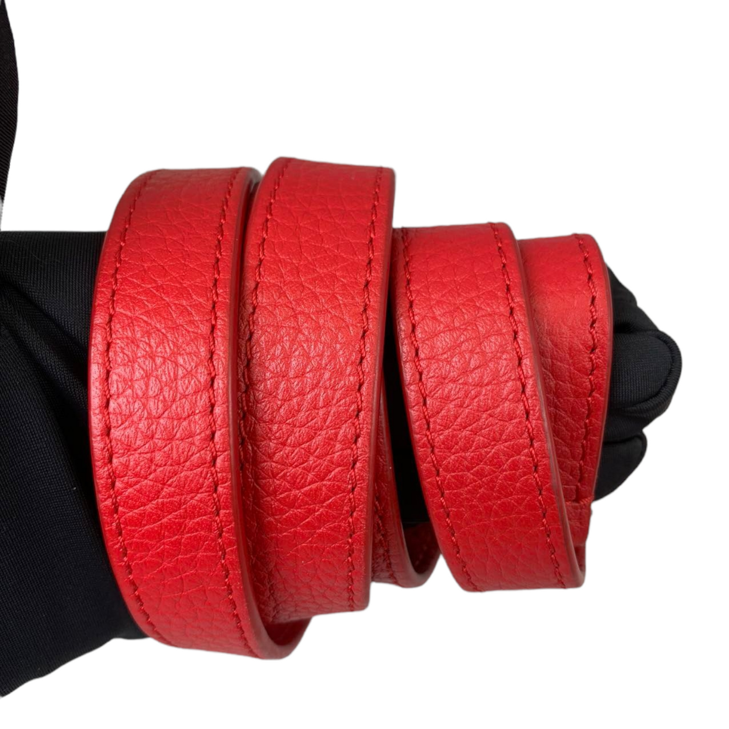 Louis-Vuitton Capucines BB Red Taurillon Leather