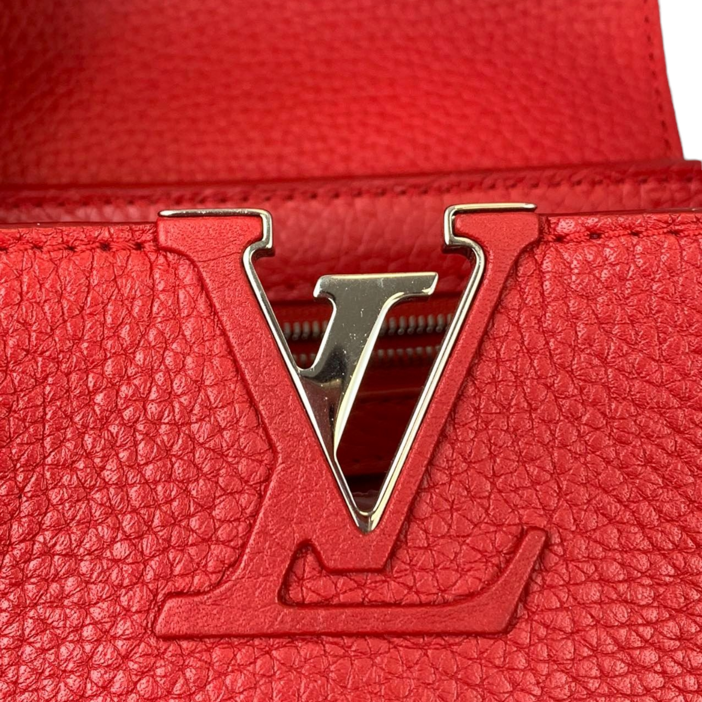 Louis-Vuitton Capucines BB Red Taurillon Leather