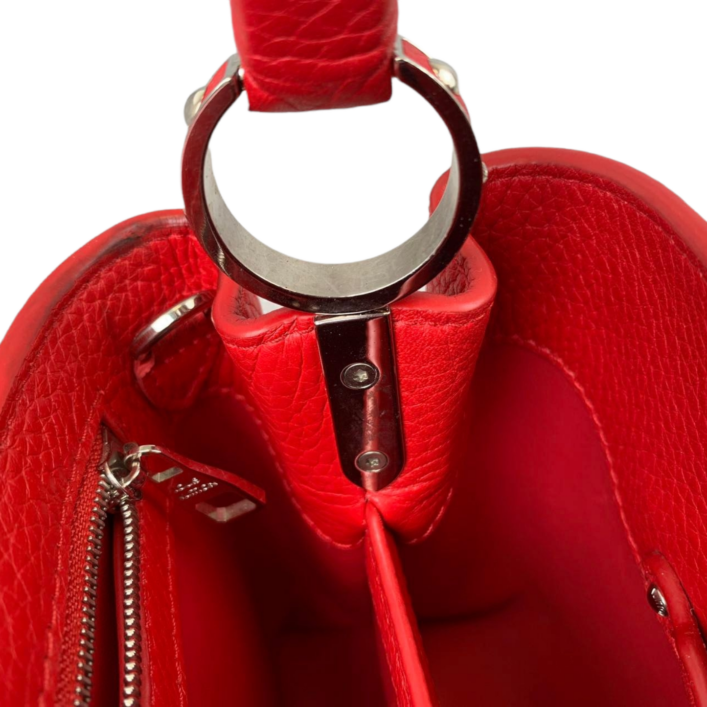 Louis-Vuitton Capucines BB Red Taurillon Leather