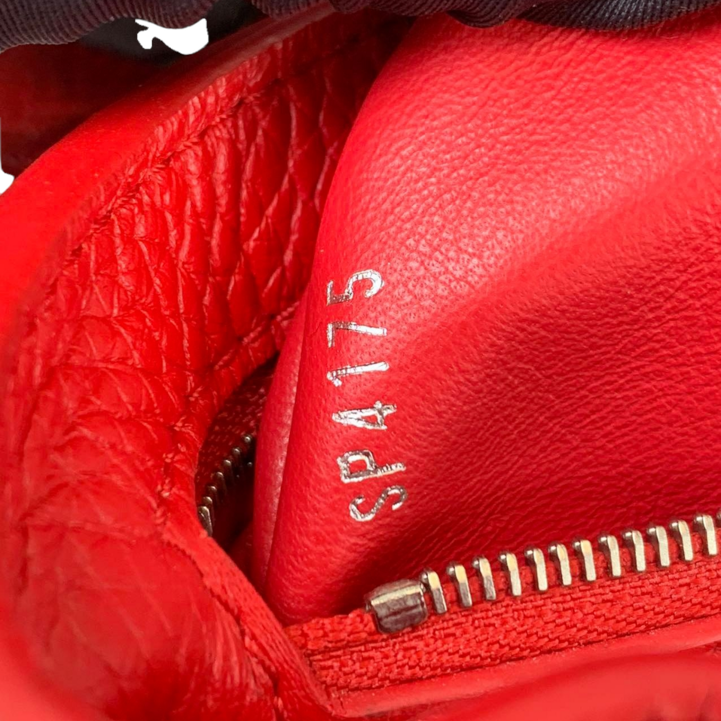 Louis-Vuitton Capucines BB Red Taurillon Leather
