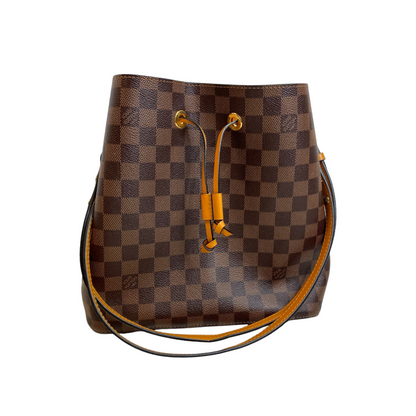 Handbag Luxury Designer By Louis Vuitton  Size: Medium