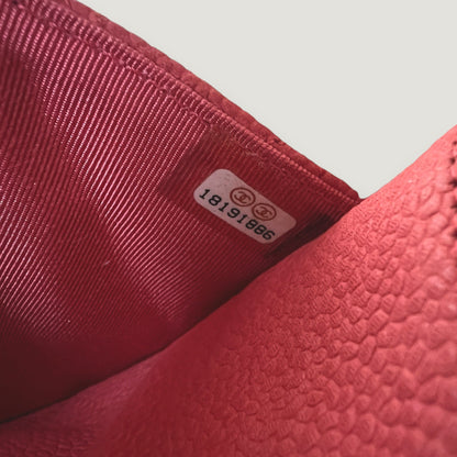 CHANEL WALLET ON CHAIN