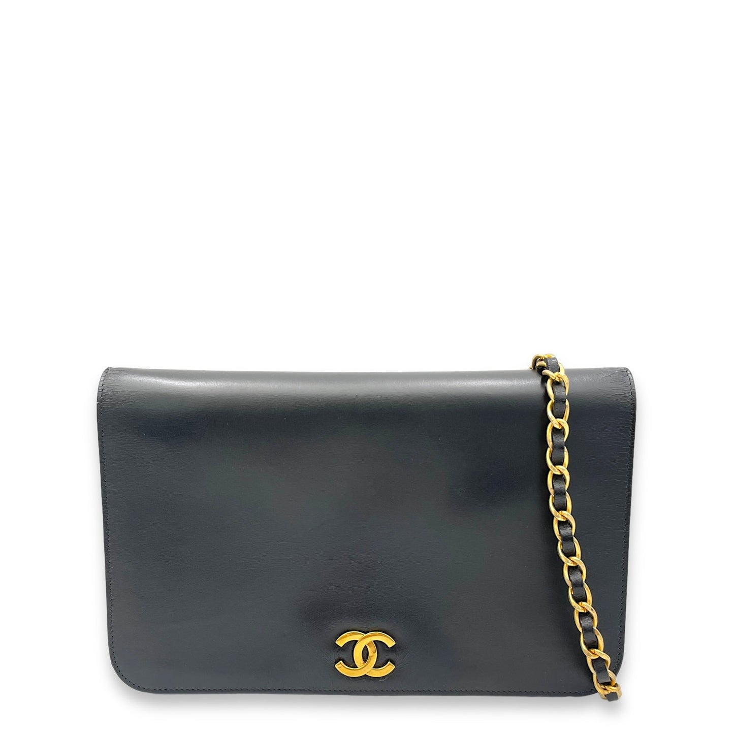 Vintage Mademoiselle Black Shoulder Bag in Calfskin, Gold hardware