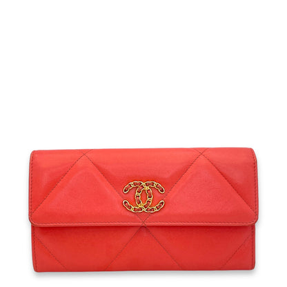 C19 Wallet Coral in Goat Leather, Gold hardware