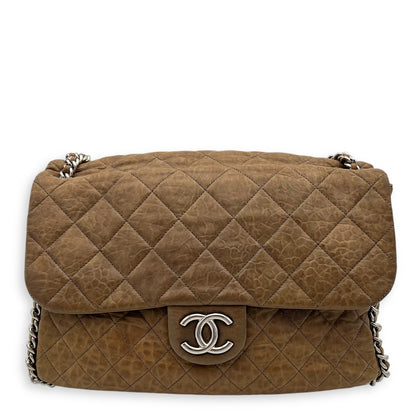 CC Shoulder Bag Brown in Calfskin, Silver hardware