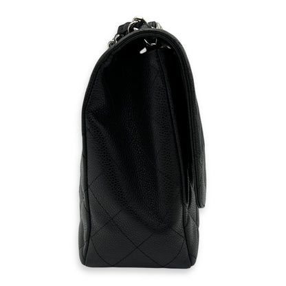 Classic Jumbo Black Shoulder Bag in Caviar Leather, Silver hardware