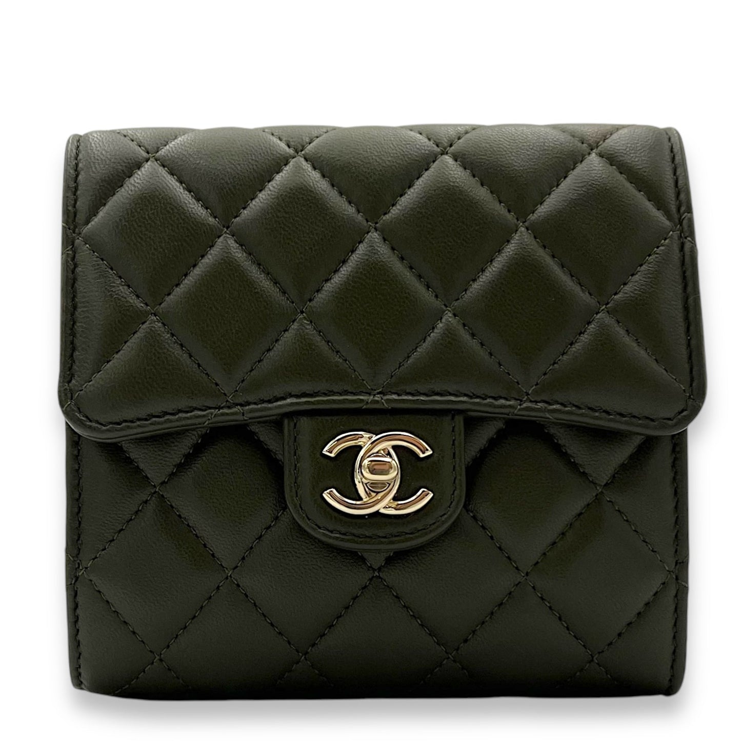 CC  Wallet Crossbody Bag Green in Lambskin, Gold hardware