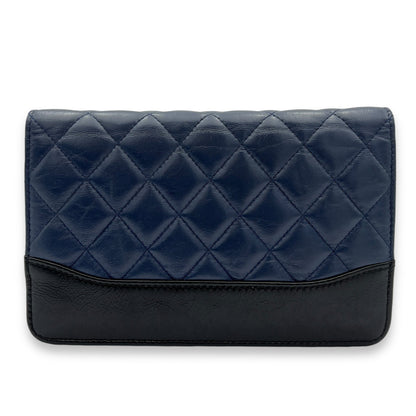 Gabrielle Blue Wallet On Chain in Calfskin, Gold hardware