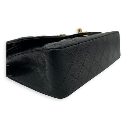 Classic Double Flap Medium Black Shoulder Bag in Caviar Leather, Gold hardware