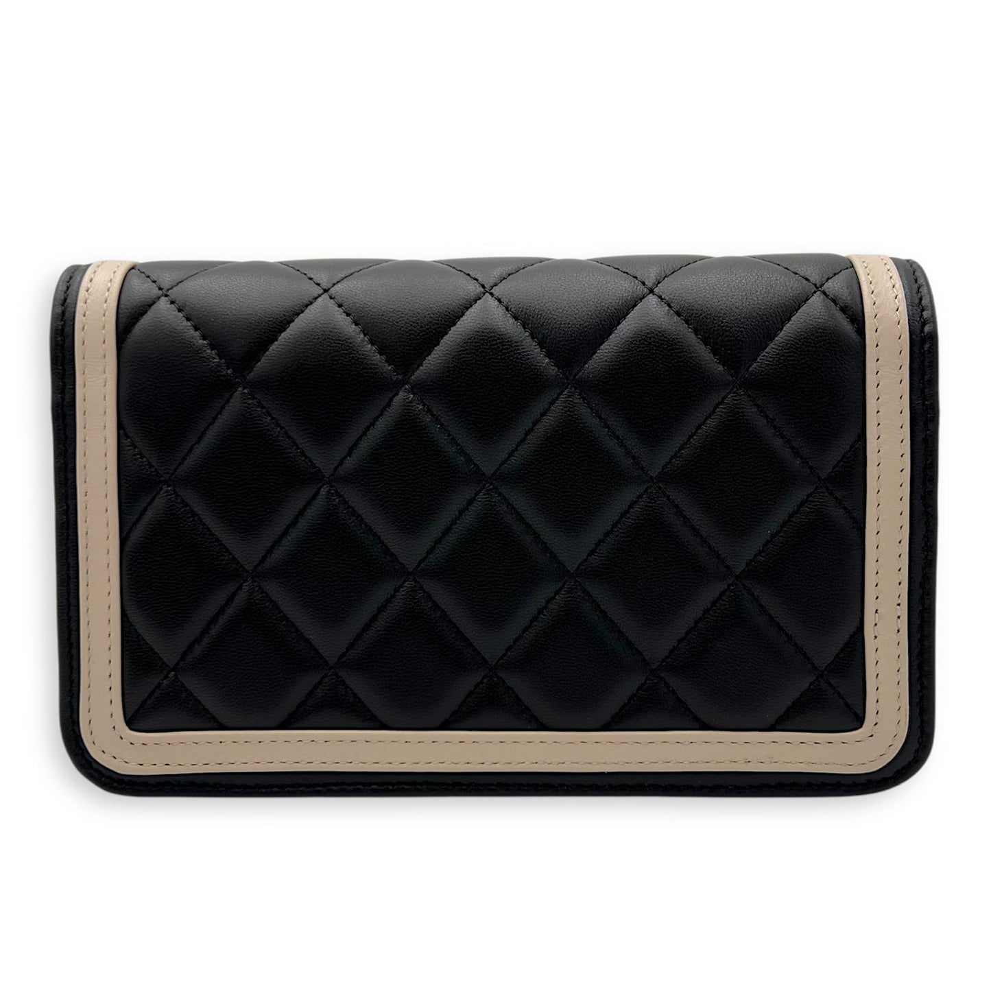 Phone Wallet On Chain Black in Lambskin, Silver hardware