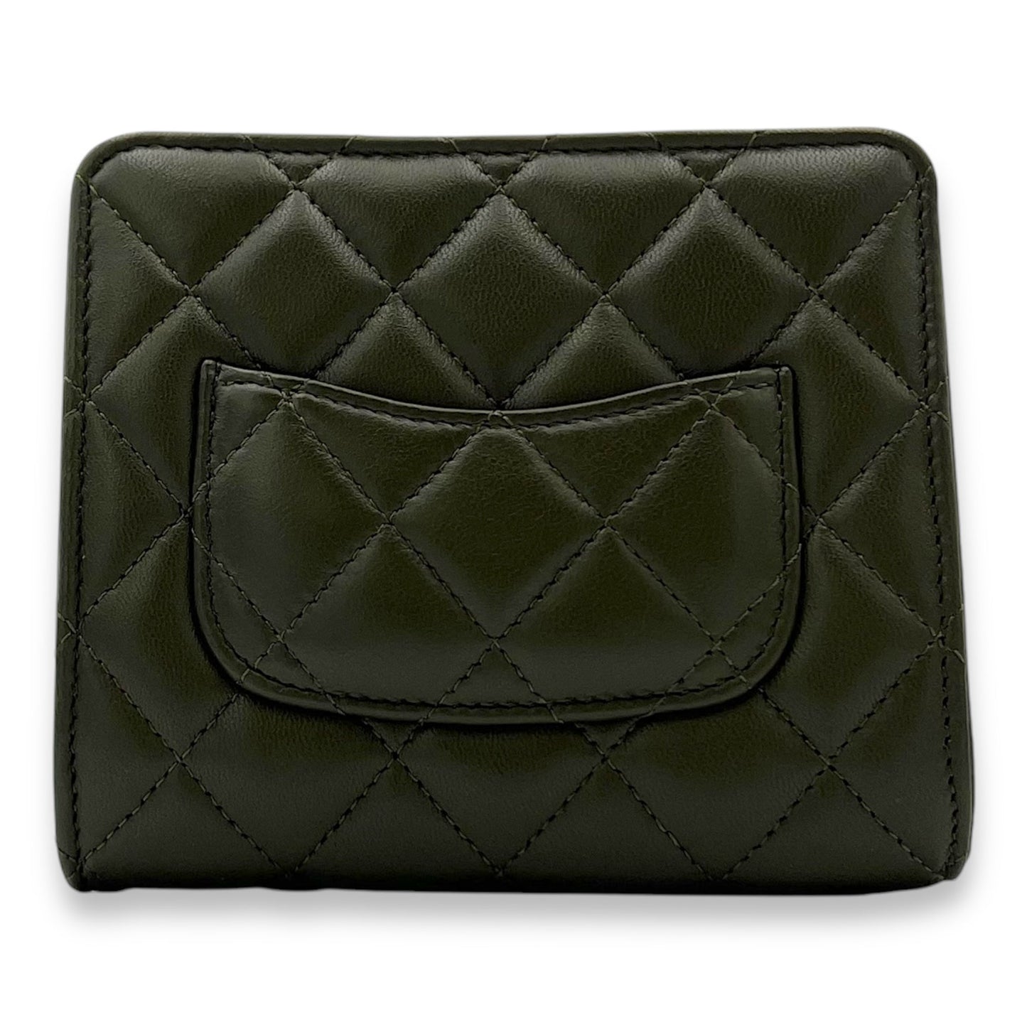 CC  Wallet Crossbody Bag Green in Lambskin, Gold hardware