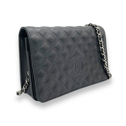 CC Black Wallet On Chain in Lambskin, Silver hardware