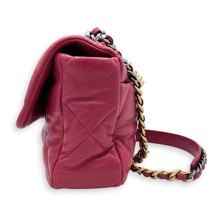 C19 Large Pink Shoulder Bag in Lambskin, Mixed hardware