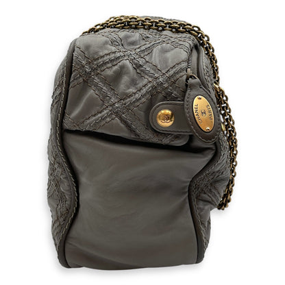 Quilted Stitches Triptych Grey Tote Bag in Calfskin, Gold hardware