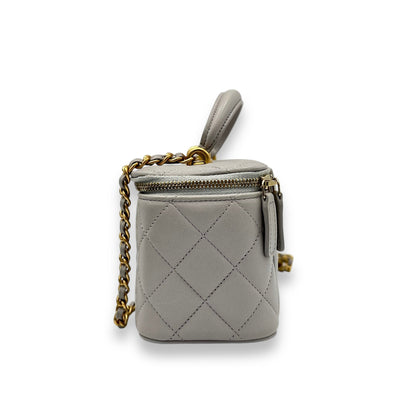 CC Vanity Bag Grey in Lambskin, Gold hardware