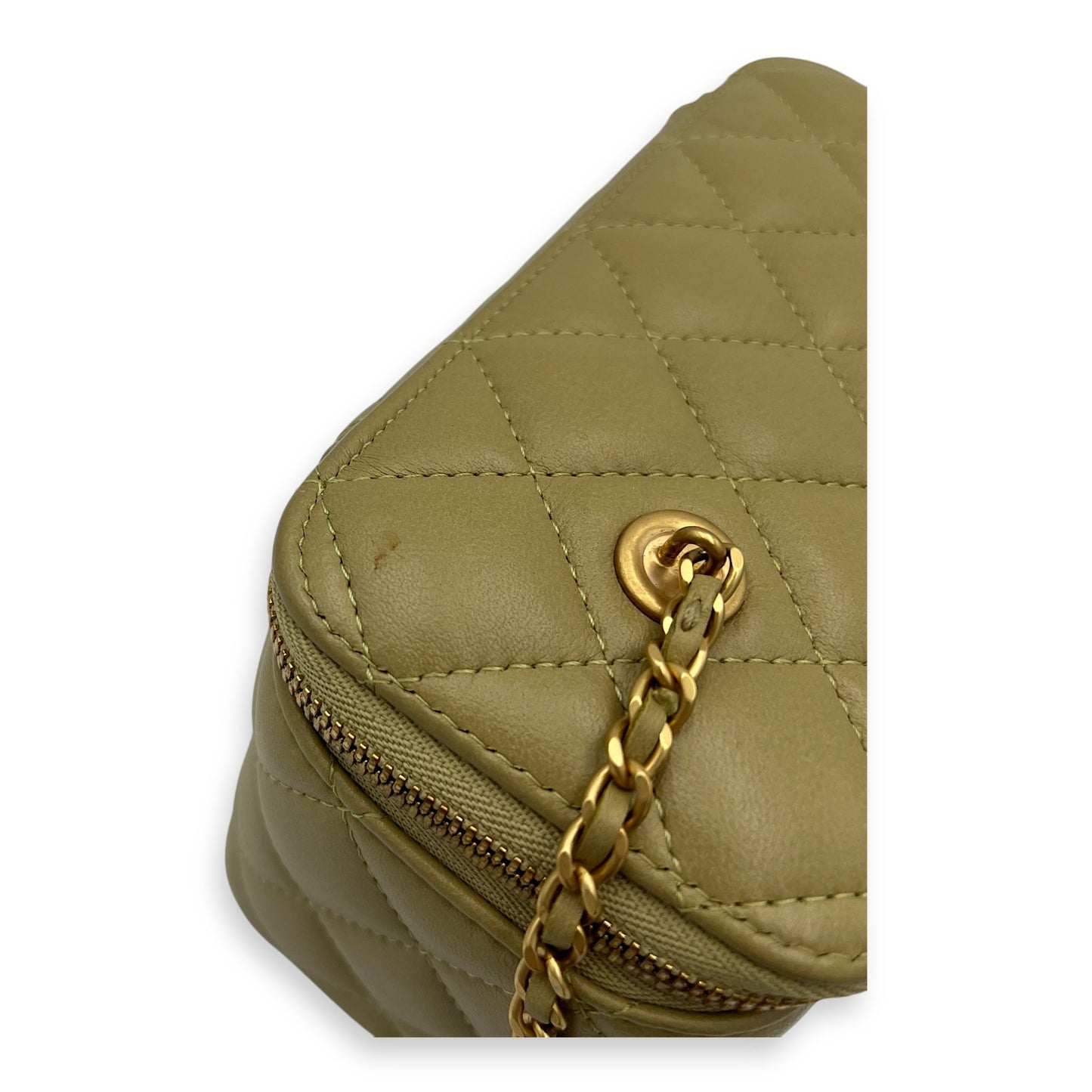 CC Green Vanity Bag in Lambskin, Gold hardware