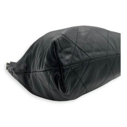 22 Small Black Shoulder Bag in Lambskin, Silver hardware