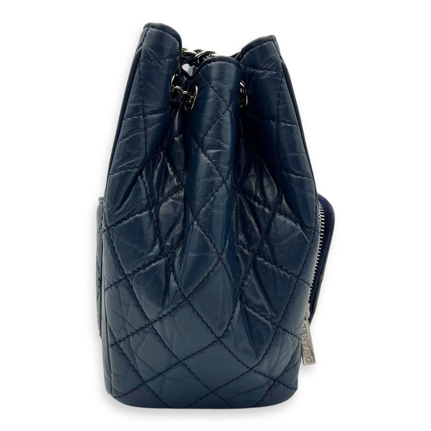 Quilted Seasonal Bucket Bag Blue in Calfskin, Gold hardware