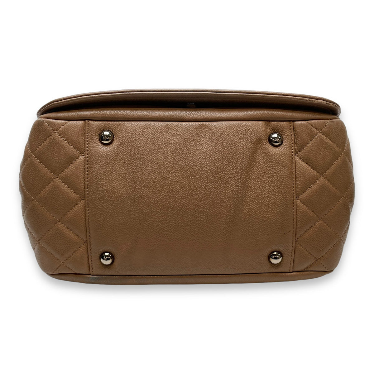 Timeless CC Shoulder Bag Beige in Caviar Leather, Silver hardware