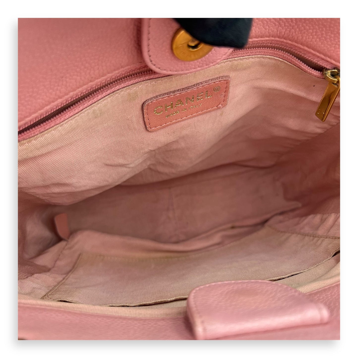 PST Petite Shopping Pink Tote Bag in Caviar Leather, Gold hardware