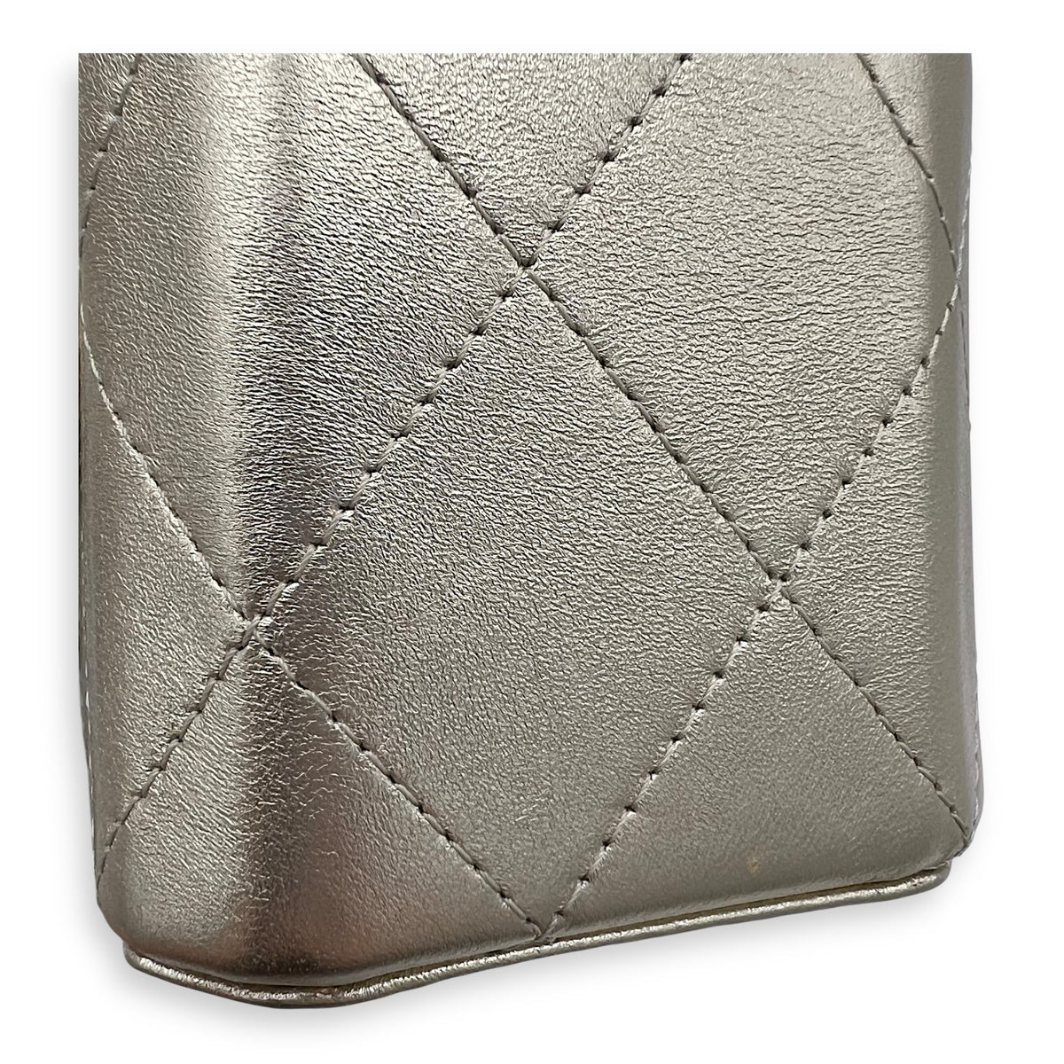 CC Vanity Bag Gold in Lambskin, Gold hardware