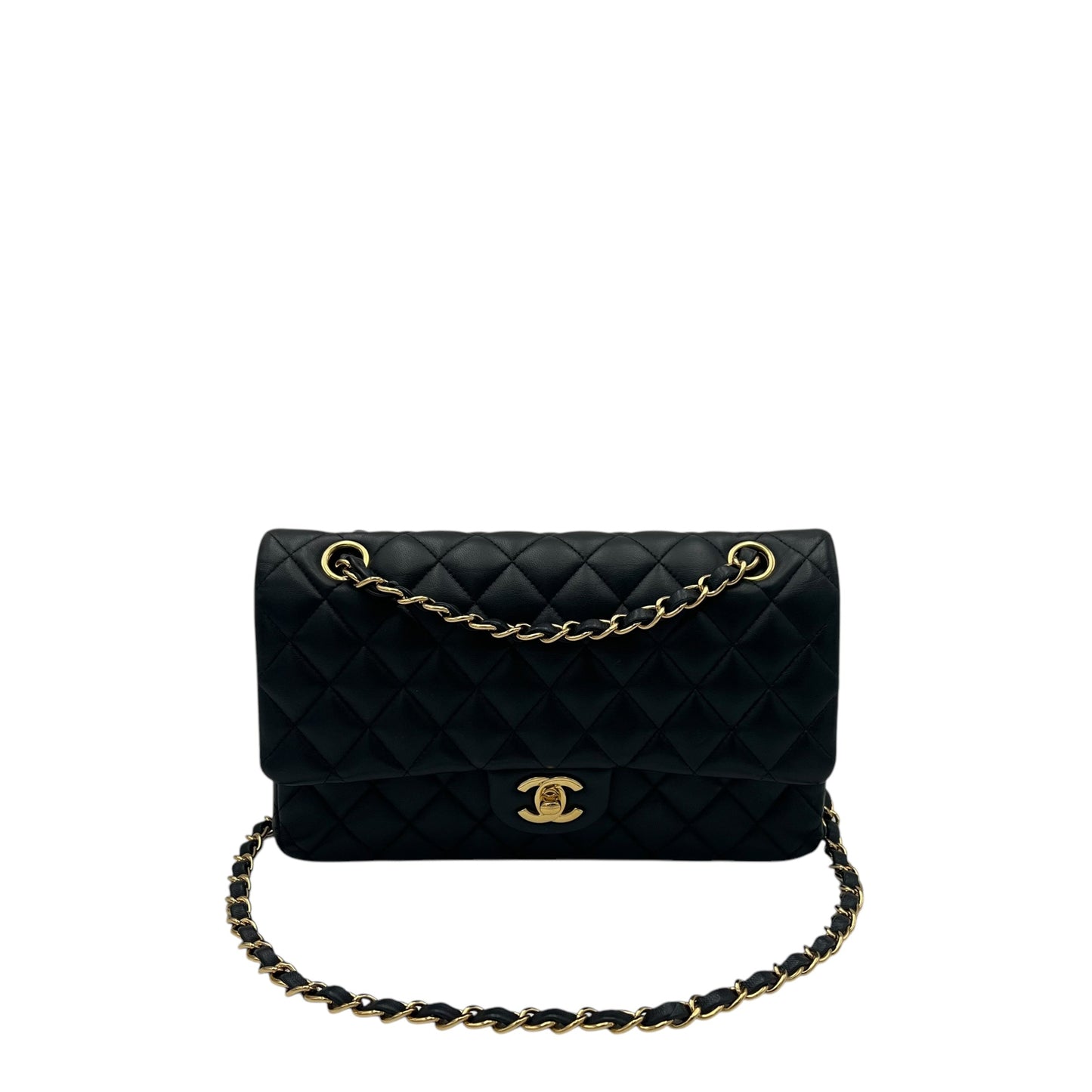 Classic Shoulder Bag Medium Black in Lambskin, Gold hardware