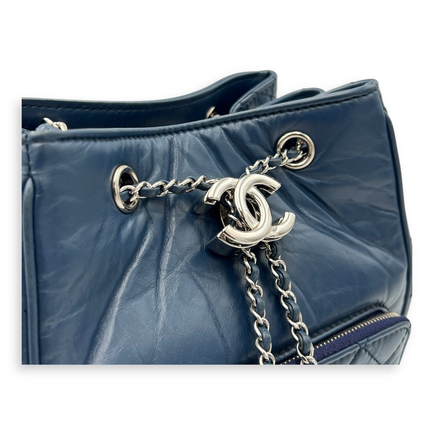 Quilted Seasonal Bucket Bag Blue in Calfskin, Gold hardware