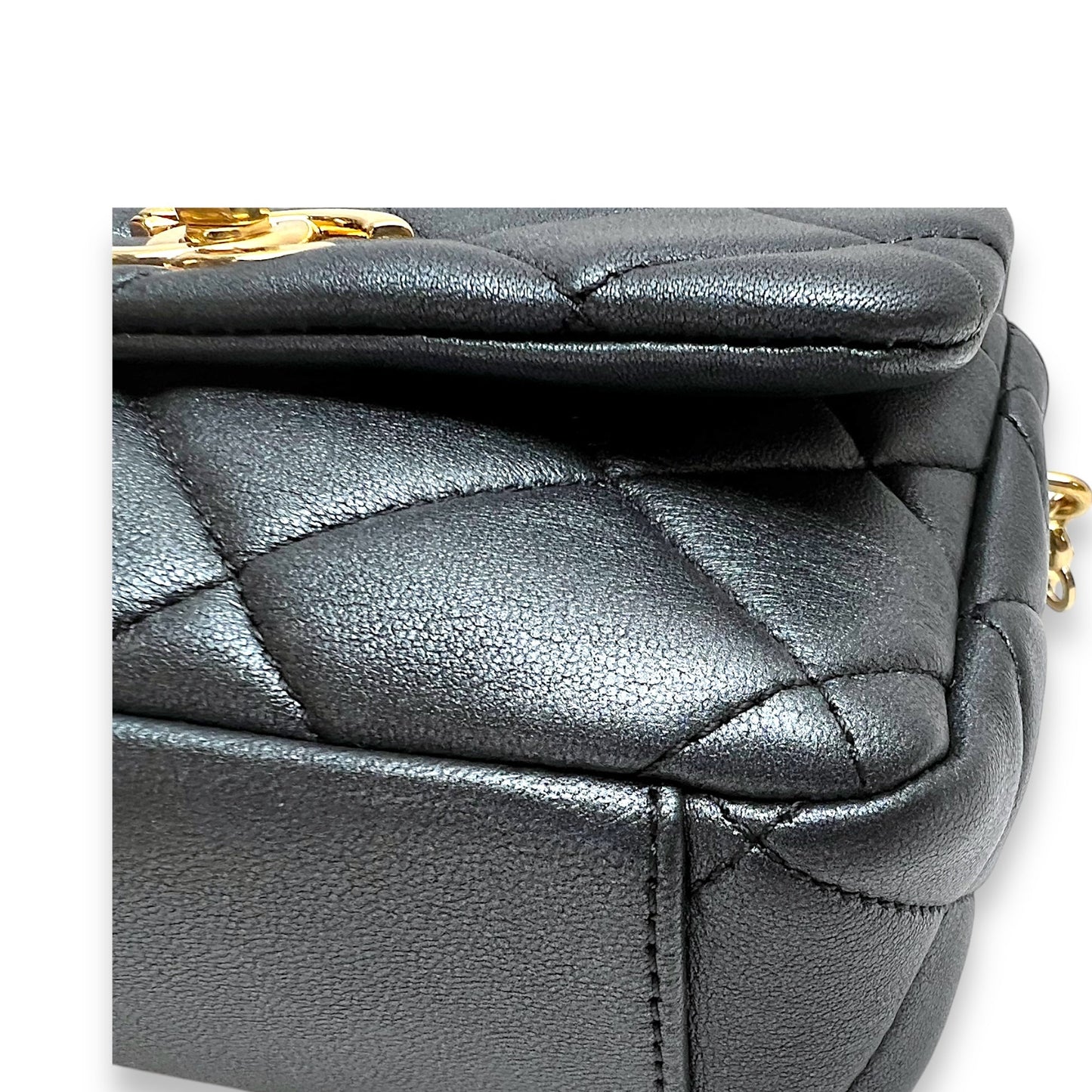 Charm chain Grey Crossbody Bag in Calfskin, Gold hardware