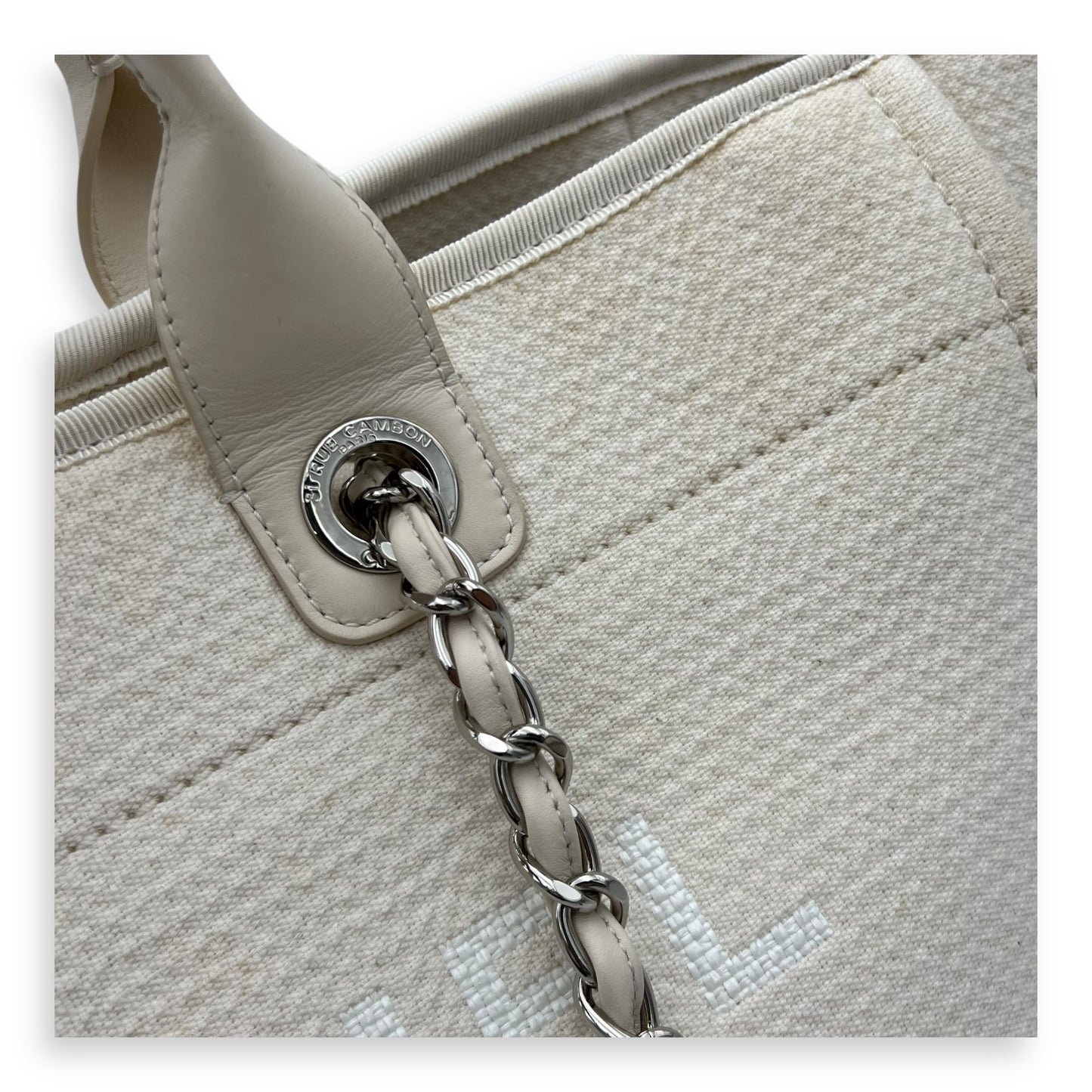 Deauville Tote Bag White in Canvas, Silver hardware