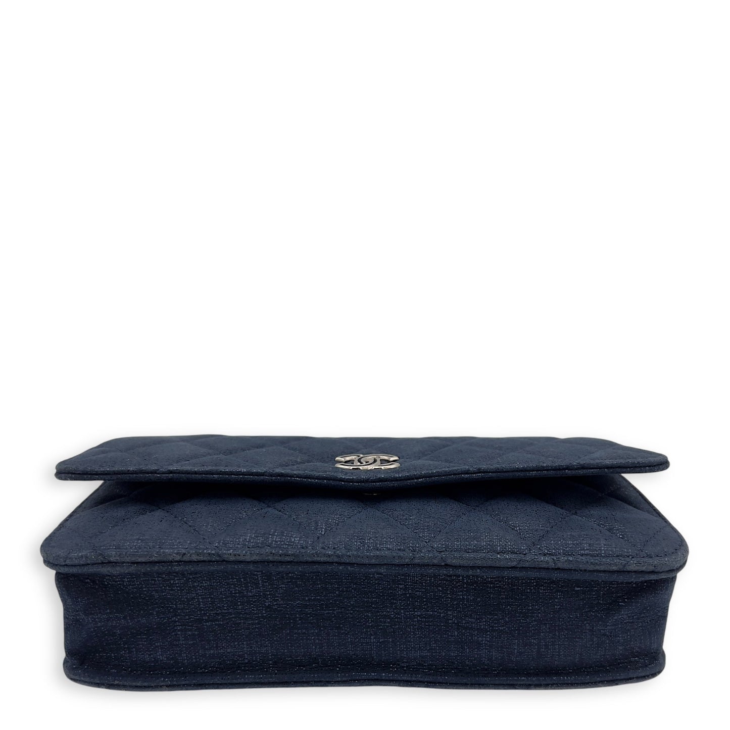 CC Blue Wallet On Chain in Nubuck, Silver hardware