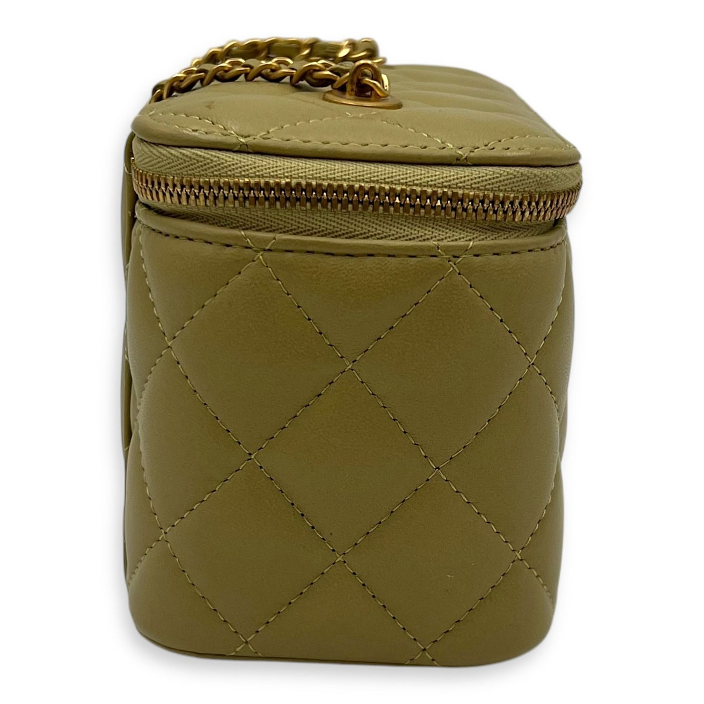 CC Green Vanity Bag in Lambskin, Gold hardware