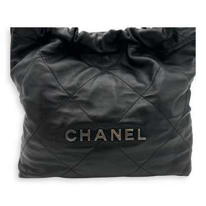 22 Small Black Shoulder Bag in Lambskin, Silver hardware