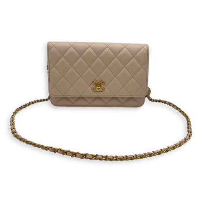 22C Pearl Crush Pink Wallet On Chain in Lambskin, Gold hardware