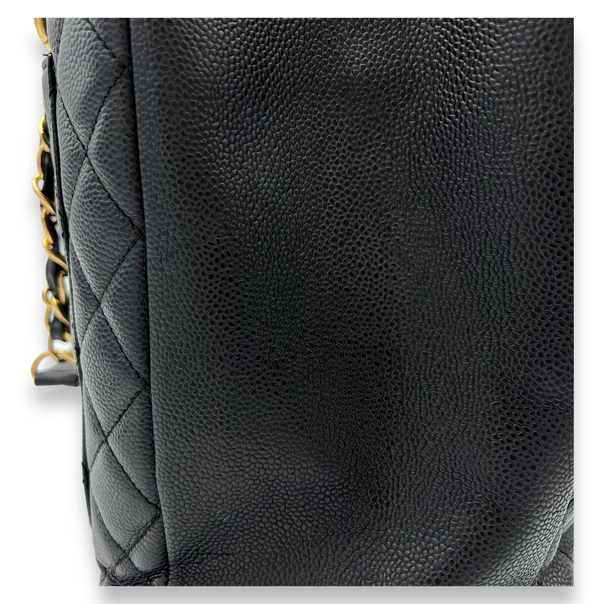 GST XL Black Tote Bag in Caviar Leather, Gold hardware