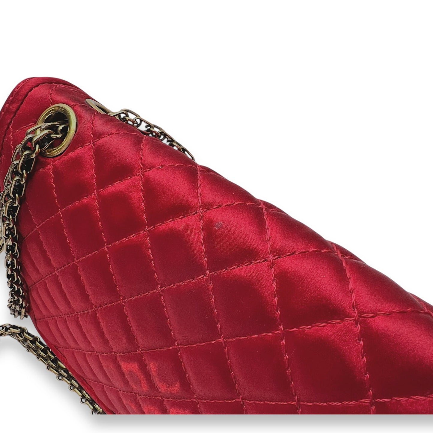 2.55 Reissue  225 Shoulder bag in Satin, Gold Hardware