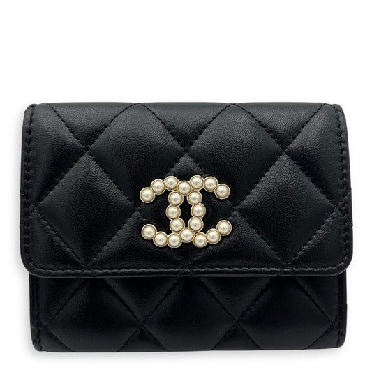 Pearl wallet Wallet Small Black in Lambskin, Gold hardware
