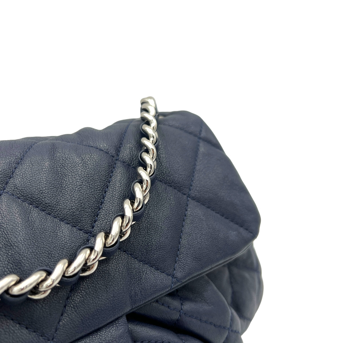 Chain Around Crossbody Bag Navy in Lambskin, Silver hardware
