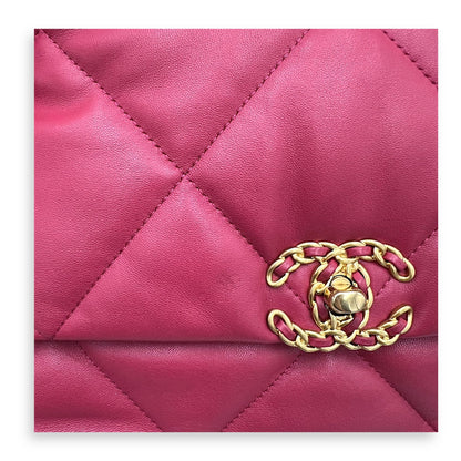 C19 Large Pink Shoulder Bag in Lambskin, Mixed hardware