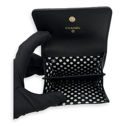 Pearl wallet Wallet Small Black in Lambskin, Gold hardware