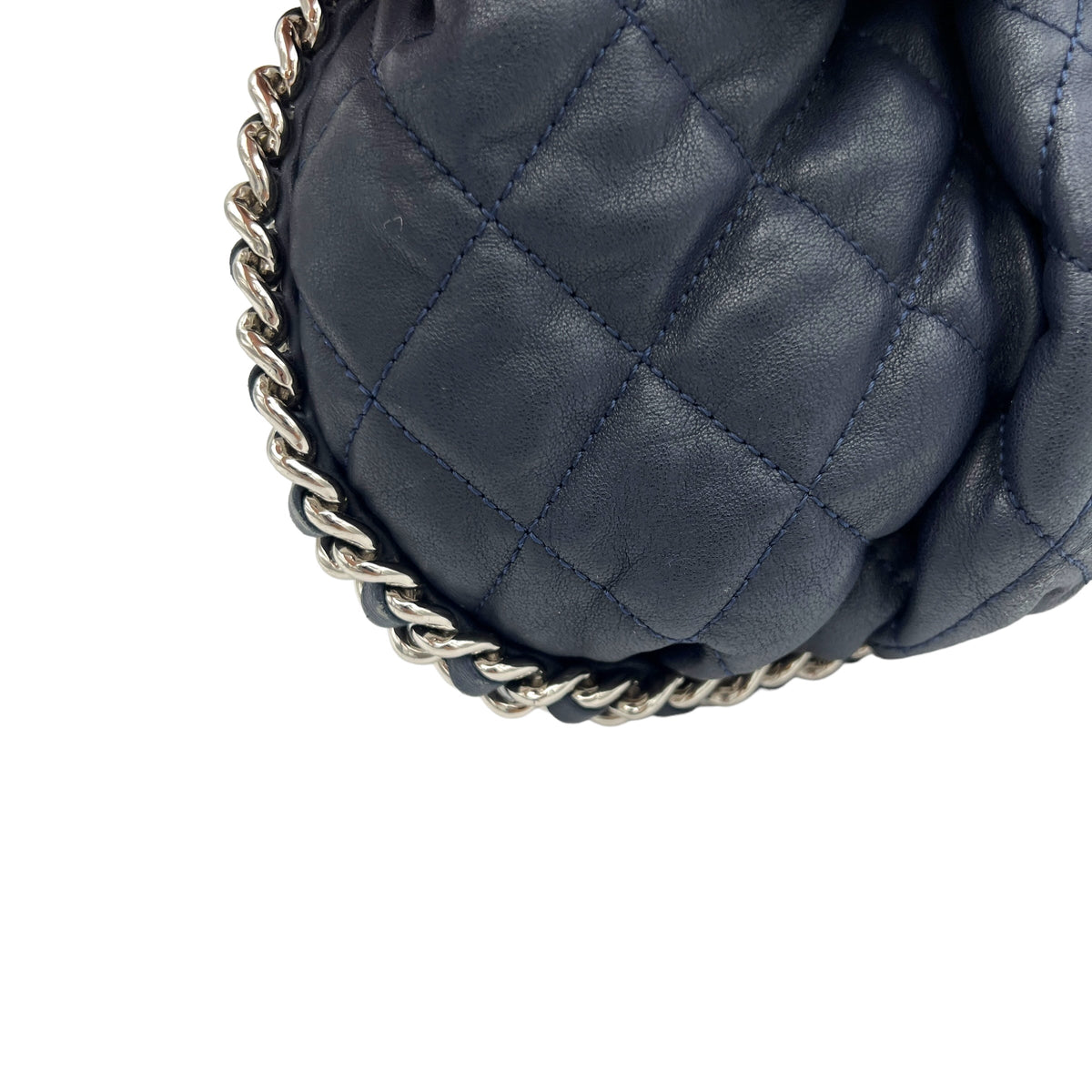 Chain Around Crossbody Bag Navy in Lambskin, Silver hardware