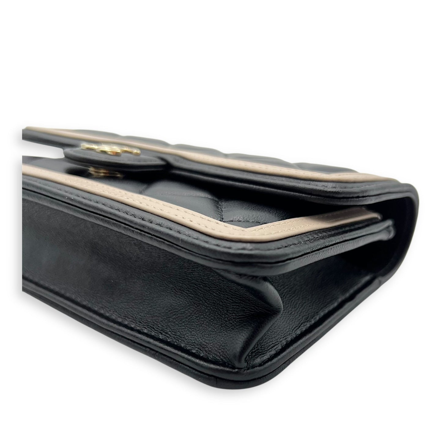 Phone Wallet On Chain Black in Lambskin, Silver hardware