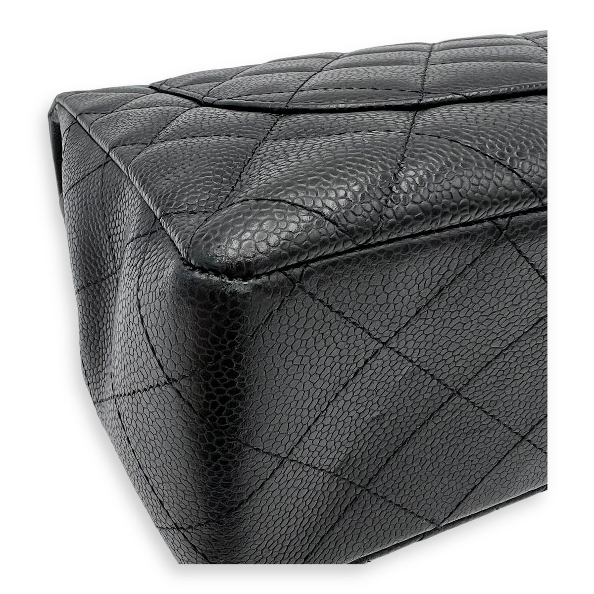 Classic Jumbo Black Shoulder Bag in Caviar Leather, Silver hardware