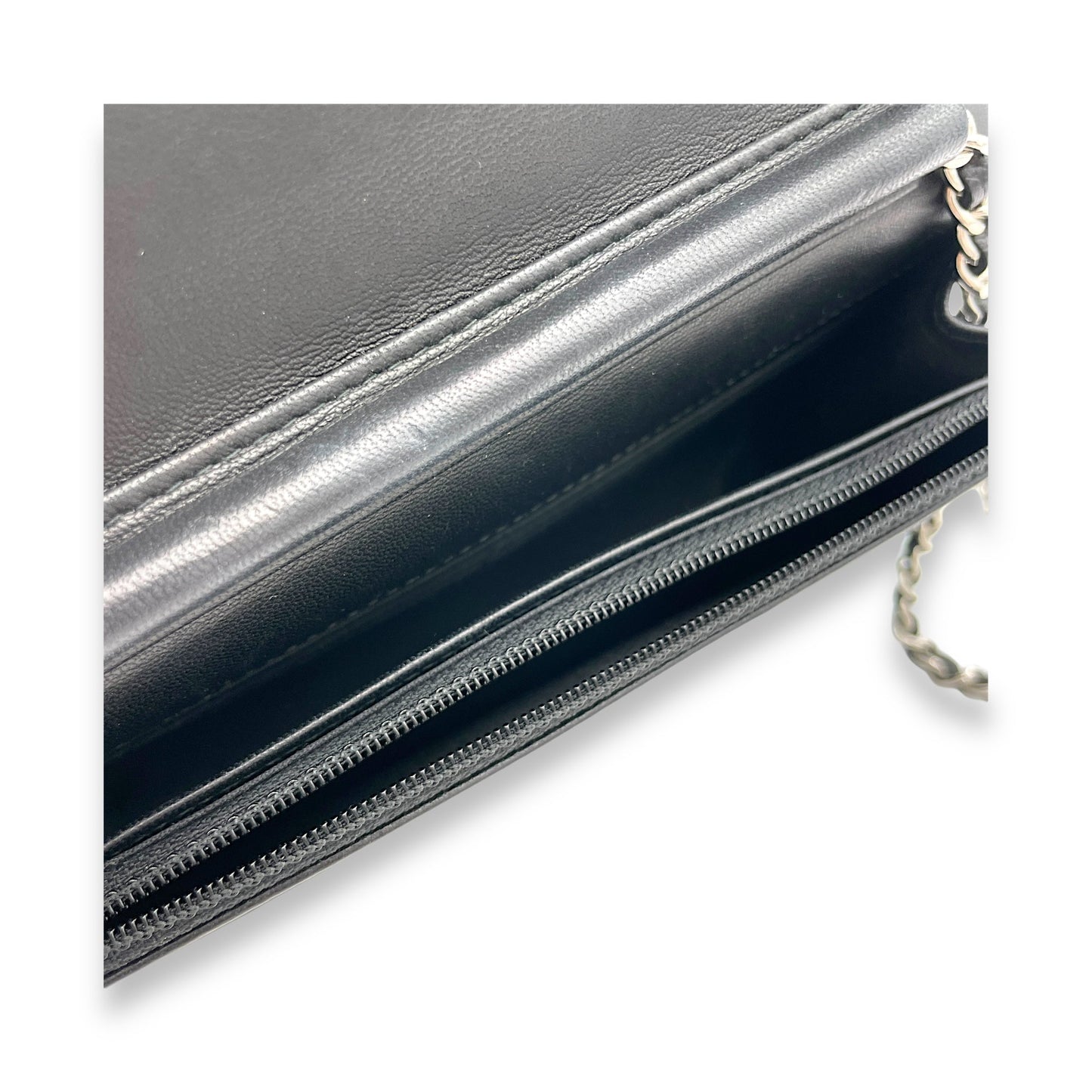 CC Black Wallet On Chain in Lambskin, Silver hardware