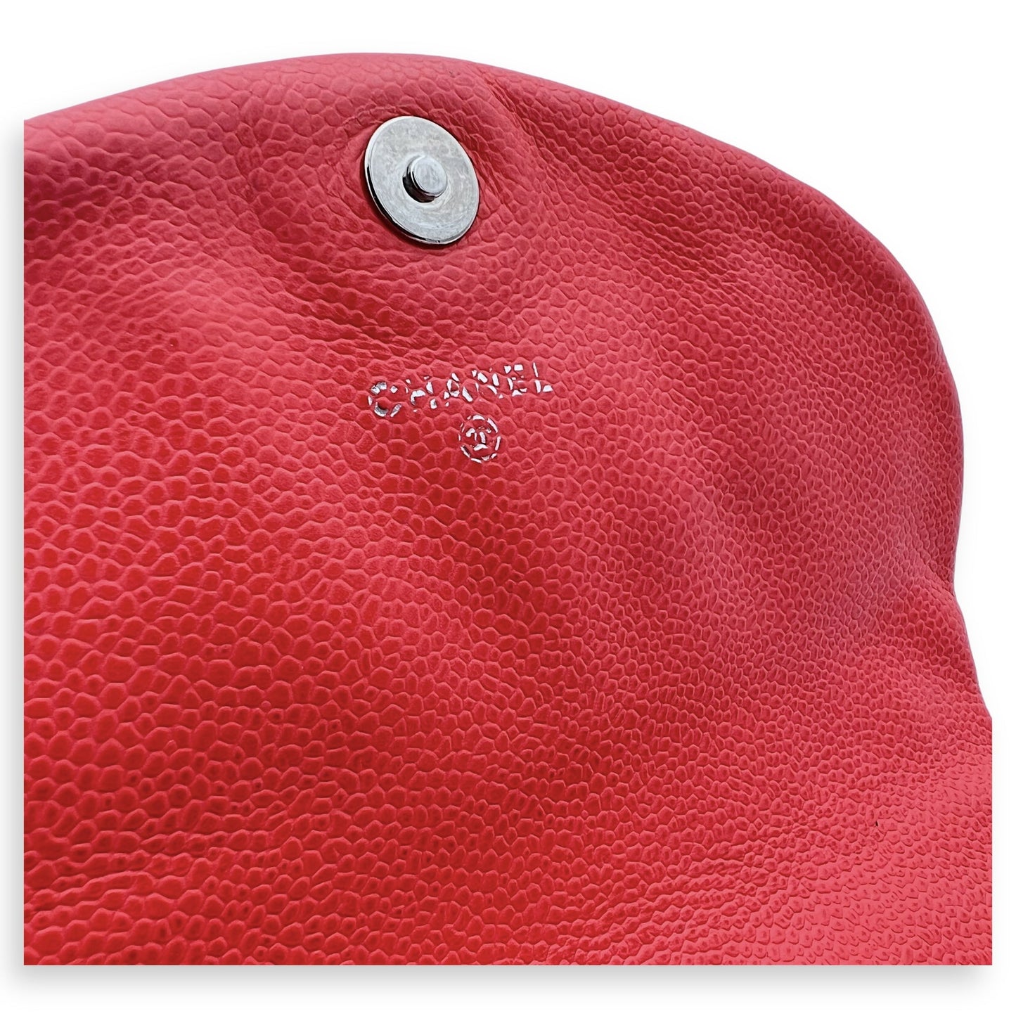 Half Moon Wallet On Chain Red in Caviar Leather, Silver hardware