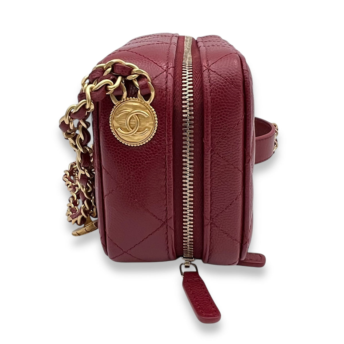CC Shoulder Bag Red in Caviar Leather, Gold hardware