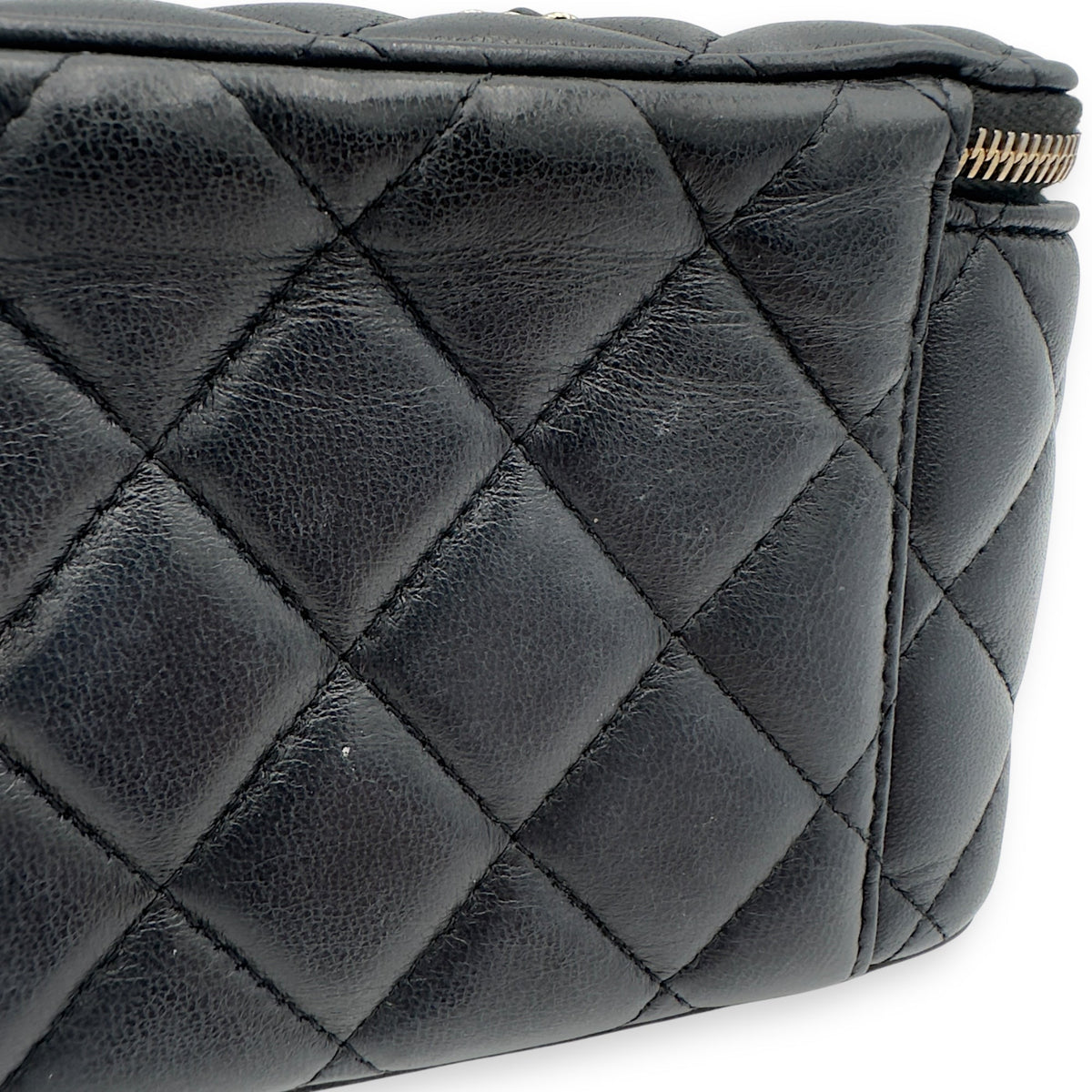 CC Vanity Bag Black in Lambskin, Gold hardware